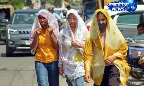 NHRC ने Tamil Nadu से हीटवेव की तैयारी बढ़ाने को कहा NHRC ने Tamil Nadu से हीटवेव की तैयारी बढ़ाने को कहा