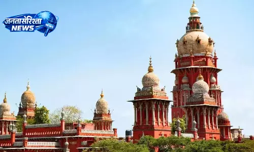 Madras High Court का बड़ा फैसला: मैटरनिटी लीव में भेदभाव नहीं हो सकता Madras High Court का बड़ा फैसला: मैटरनिटी लीव में भेदभाव नहीं हो सकता