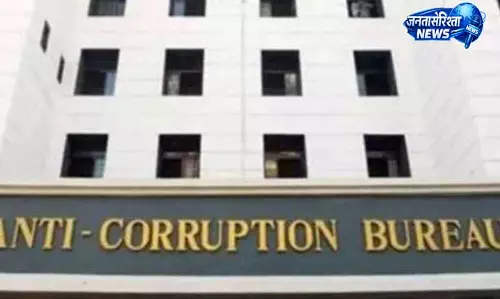 Jammu: न्यायालय ने पर्याप्त साक्ष्यों की कमी के आधार पर फैसले का ऐलान किया Jammu: न्यायालय ने पर्याप्त साक्ष्यों की कमी के आधार पर फैसले का ऐलान किया