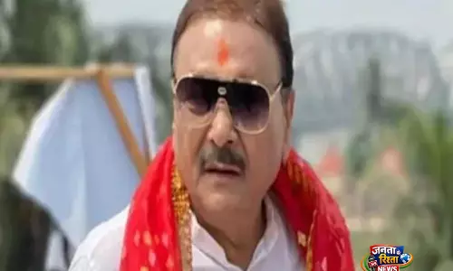 पश्चिम बंगाल: दूसरे चरण का मतदान खत्म होने पर TMC कमरहाटी उम्मीदवार मदन मित्रा ने जीत का भरोसा जताया