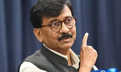 Election Commission सत्ताधारी पार्टी की मदद के लिए आतंकवाद का सहारा ले रहा है: संजय राउत Election Commission सत्ताधारी पार्टी की मदद के लिए आतंकवाद का सहारा ले रहा है: संजय राउत