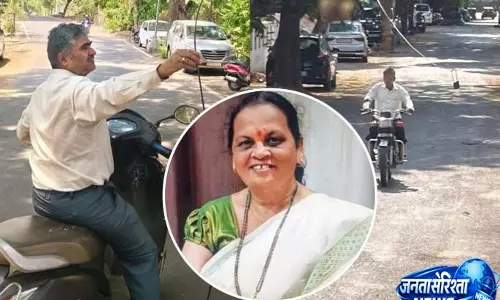 सड़क किनारे Cable Wire से टकराने पर महिला बाइकर की मौत, दूसरा गंभीर रूप से घायल सड़क किनारे Cable Wire से टकराने पर महिला बाइकर की मौत, दूसरा गंभीर रूप से घायल