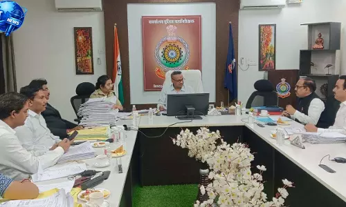 बिलासपुर रेंज IG ने दोषमुक्ति प्रकरणों पर ली समीक्षा बैठक बिलासपुर रेंज IG ने दोषमुक्ति प्रकरणों पर ली समीक्षा बैठक