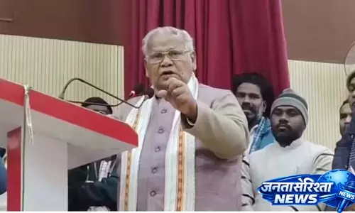 Patna:सुल्तानगंज के ईओ कृष्ण भूषण कुमार की हत्या, राजनीतिक तनाव बढ़ा Patna:सुल्तानगंज के ईओ कृष्ण भूषण कुमार की हत्या, राजनीतिक तनाव बढ़ा
