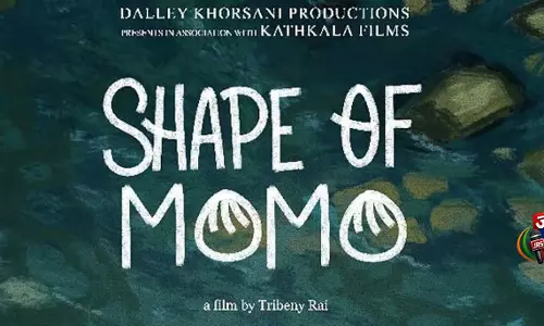 Sikkimese फिल्ममेकर ट्रिबेनी राय की ‘शेप ऑफ मोमो’ ने लॉस एंजिल्स के इंडी मीम फेस्टिवल में तीन अवॉर्ड जीते Sikkimese फिल्ममेकर ट्रिबेनी राय की ‘शेप ऑफ मोमो’ ने लॉस एंजिल्स के इंडी मीम फेस्टिवल में तीन अवॉर्ड जीते