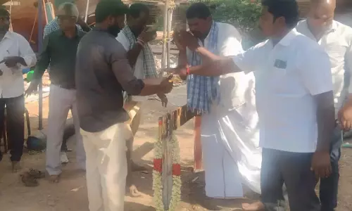 Nellore के मछुआरों की पहल: गहरे समुद्र में मछली पकड़ने के लिए नई स्टील नावों का ऑर्डर Nellore के मछुआरों की पहल: गहरे समुद्र में मछली पकड़ने के लिए नई स्टील नावों का ऑर्डर