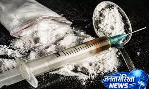 ड्रग्स रैकेट मामले में 16 गिरफ्तार, 36.67 करोड़ रुपए की नशीली दवाएं जब्त ड्रग्स रैकेट मामले में 16 गिरफ्तार, 36.67 करोड़ रुपए की नशीली दवाएं जब्त