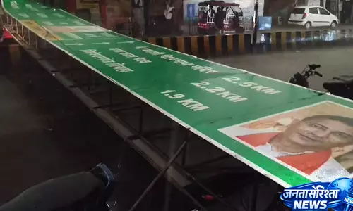 आंधी-बारिश और ओलावृष्टि से तबाही, 13 की मौत 58 जिलों में अलर्ट जारी आंधी-बारिश और ओलावृष्टि से तबाही, 13 की मौत 58 जिलों में अलर्ट जारी