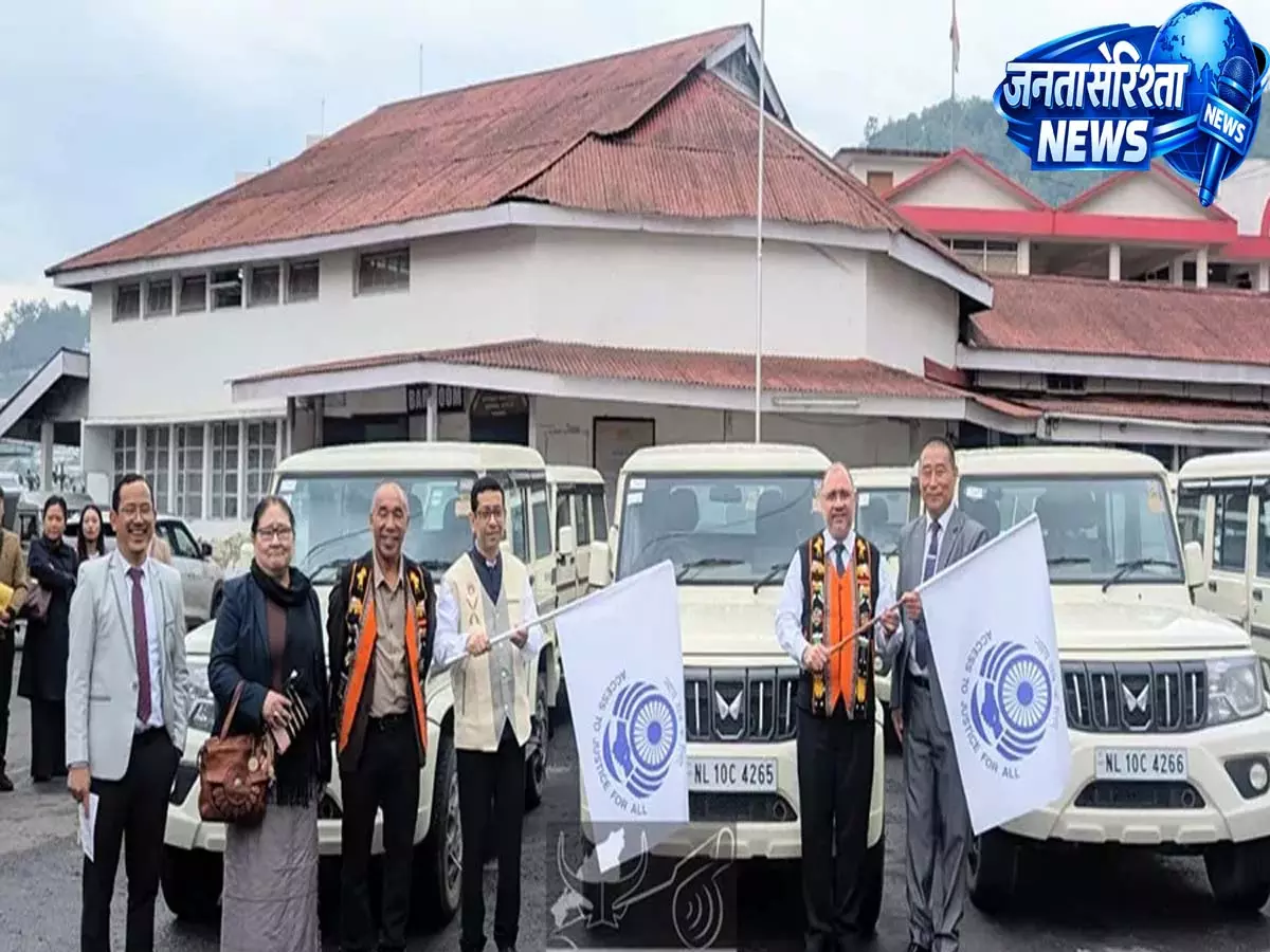 Nagaland: जस्टिस सुराणा ने कानूनी सेवाओं की पहुंच के लिए मल्टी-यूटिलिटी वाहनों को दिखाई हरी झंडी Nagaland: जस्टिस सुराणा ने कानूनी सेवाओं की पहुंच के लिए मल्टी-यूटिलिटी वाहनों को दिखाई हरी झंडी