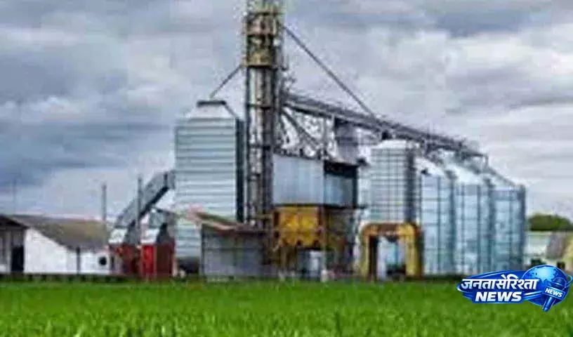 भारत का फ्यूल पर ज़ोर: एक लीटर ethanol में 10,000 लीटर पानी का इस्तेमाल, पानी का संकट और बिगड़ रहा भारत का फ्यूल पर ज़ोर: एक लीटर ethanol में 10,000 लीटर पानी का इस्तेमाल, पानी का संकट और बिगड़ रहा