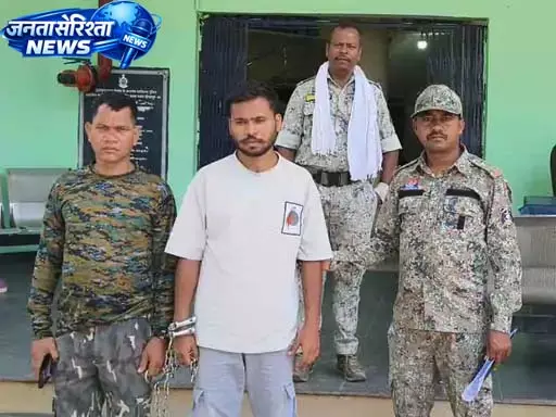 सूखे नशे के नेटवर्क पर बड़ी कार्रवाई, मास्टरमाइंड आकाश ठाकुर गिरफ्तार सूखे नशे के नेटवर्क पर बड़ी कार्रवाई, मास्टरमाइंड आकाश ठाकुर गिरफ्तार