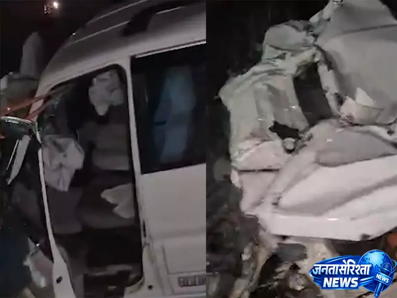BIG BREAKING: मजदूरों से भरी पिकअप पलटी, 12 की मौत 13 घायल BIG BREAKING: मजदूरों से भरी पिकअप पलटी, 12 की मौत 13 घायल