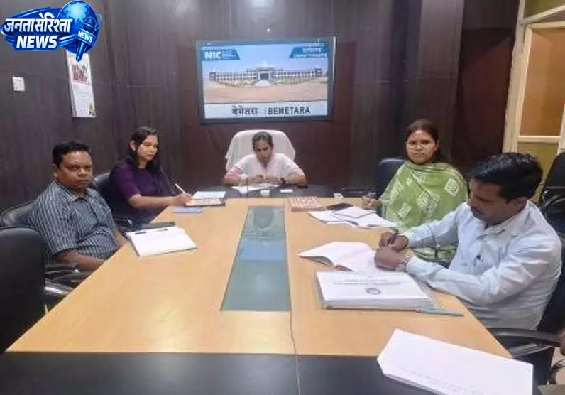 पहली डिजिटल जनगणना की तैयारी तेज, कलेक्टरों को दिए गए अहम निर्देश पहली डिजिटल जनगणना की तैयारी तेज, कलेक्टरों को दिए गए अहम निर्देश
