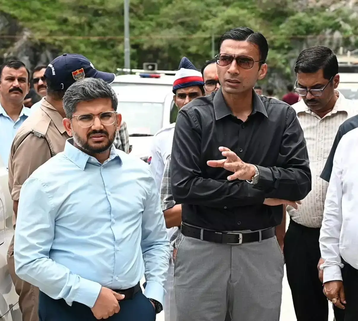 Dehradun: जिलाधिकारी ने होमस्टे पर बड़ी कार्रवाई की Dehradun: जिलाधिकारी ने होमस्टे पर बड़ी कार्रवाई की