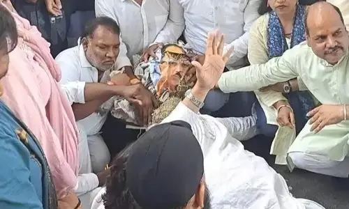 Ajmer: भाजपा प्रदेश प्रभारी अग्रवाल के बयान पर अजमेर में हंगामा Ajmer: भाजपा प्रदेश प्रभारी अग्रवाल के बयान पर अजमेर में हंगामा