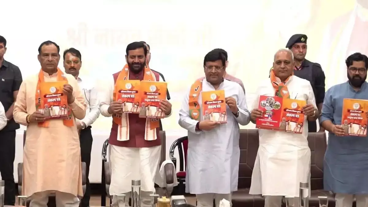 Chandigarh: हाउस टैक्स में 25 फीसदी छूट से महिलाओं को फायदा Chandigarh: हाउस टैक्स में 25 फीसदी छूट से महिलाओं को फायदा