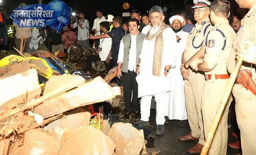 हॉस्पिटल कंपाउंड गिरने से 7 की मौत; DK Shivakumar ने दिए जांच और कार्रवाई के आदेश
