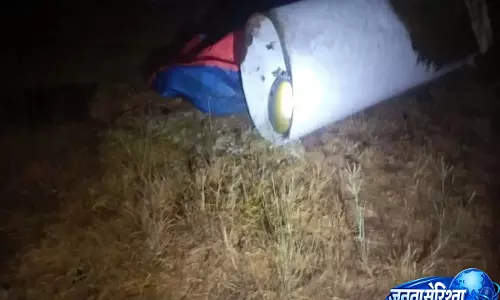 पुणे में गैस लीक का खौफ: आधी रात क्लोरीन फैलने से 20 लोग अस्पताल में भर्ती