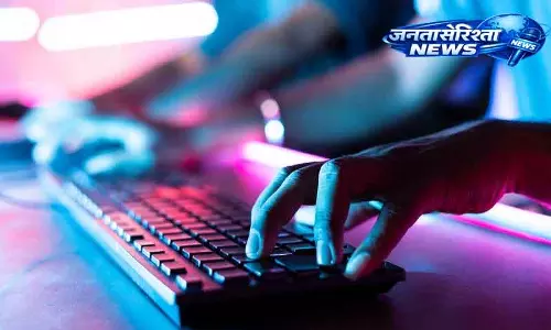 Faridabad सुसाइड केस: छात्र ने सुसाइड नोट में तनाव की वजह बताई Faridabad सुसाइड केस: छात्र ने सुसाइड नोट में तनाव की वजह बताई