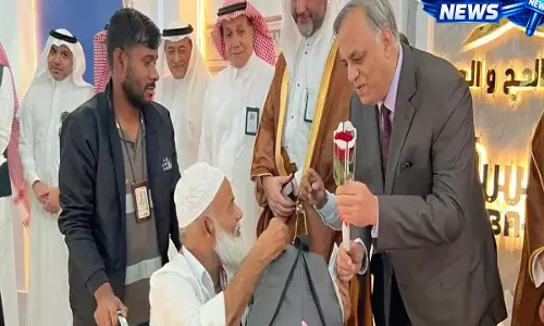 हज 2026 यात्रा महंगी: भारत ने यात्रियों से मांगे ₹10,000 अतिरिक्त हवाई शुल्क