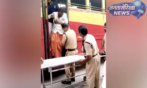 KSRTC बस में यात्री की तबीयत बिगड़ी, ड्राइवर-कंडक्टर की तत्परता से बची जान