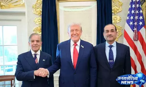 US की नाकाबंदी के बीच पाकिस्तान ने ईरान के लिए 6 रास्ते खोले; शहबाज शरीफ ने ट्रंप को नज़रअंदाज़