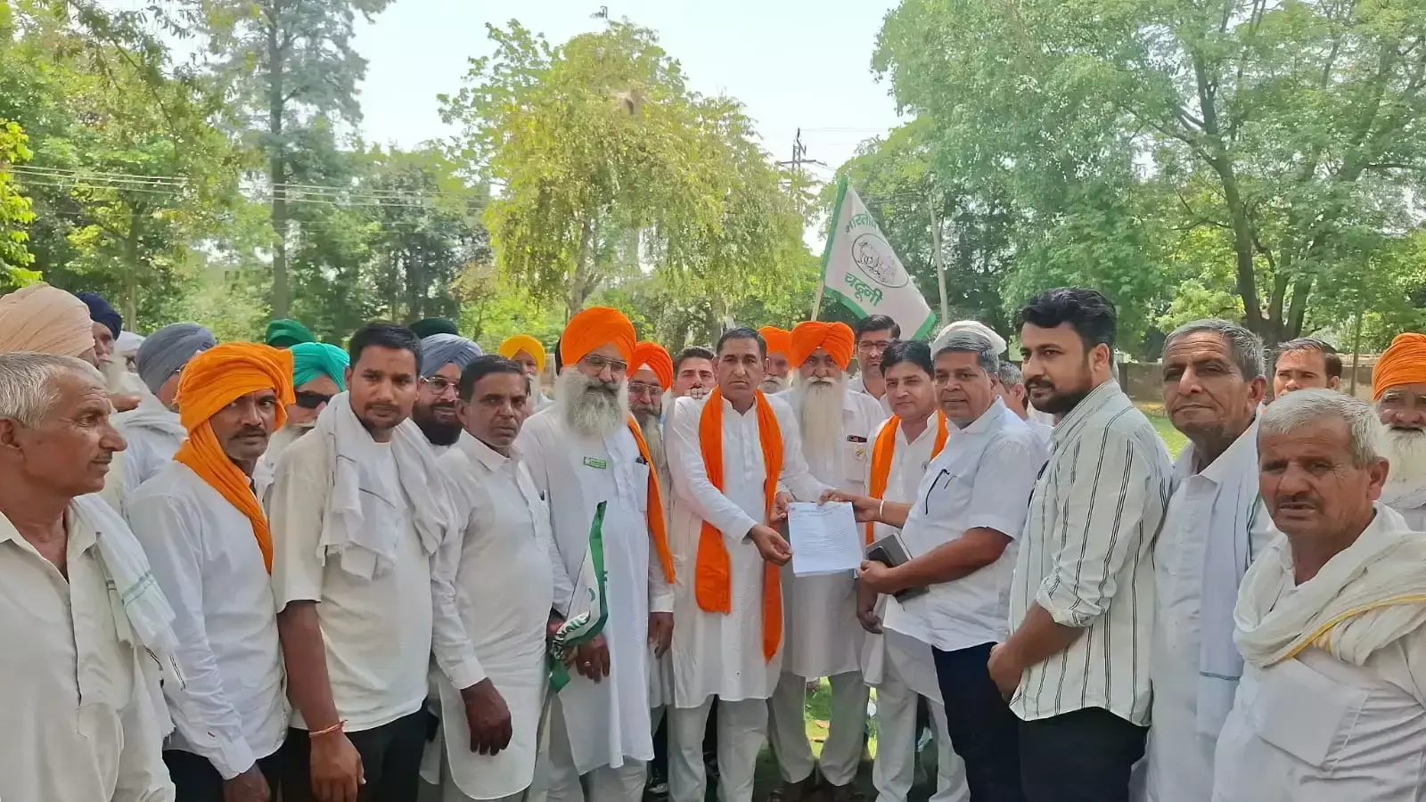 Kaithal: भारत-अमेरिका डील के खिलाफ किसानों ने उठाई आवाज Kaithal: भारत-अमेरिका डील के खिलाफ किसानों ने उठाई आवाज