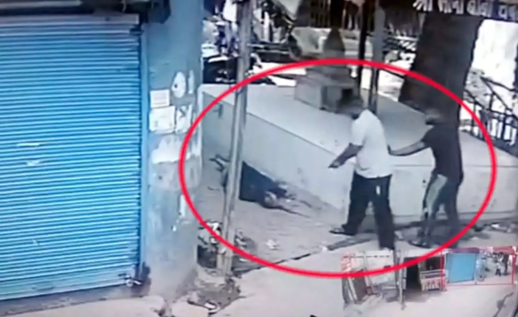 Gurugram: पैरोल पर बाहर आए पूर्व कमांडो की हत्या से हड़कंप Gurugram: पैरोल पर बाहर आए पूर्व कमांडो की हत्या से हड़कंप