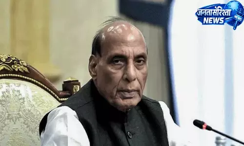 ज़रूरत पड़ी तो हम लंबे युद्ध के लिए तैयार हैं: Rajnath Singh ज़रूरत पड़ी तो हम लंबे युद्ध के लिए तैयार हैं: Rajnath Singh