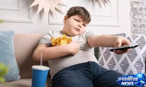 क्या आपके बच्चों का weight बढ़ रहा है? लेकिन आपको सावधान रहने की ज़रूरत है क्या आपके बच्चों का weight बढ़ रहा है? लेकिन आपको सावधान रहने की ज़रूरत है