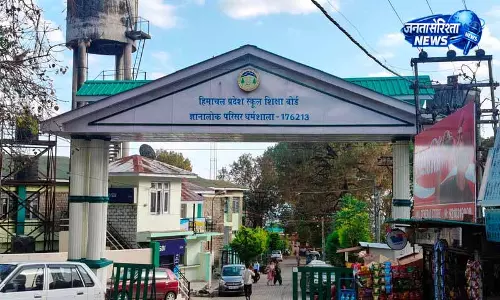 छात्रों के प्रमाणपत्र अब ब्लॉकचेन और QR कोड के साथ डिजिटल होंगे छात्रों के प्रमाणपत्र अब ब्लॉकचेन और QR कोड के साथ डिजिटल होंगे