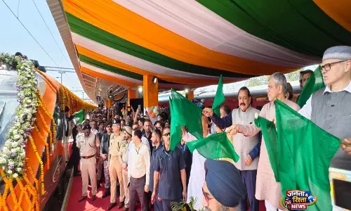 जम्मू और कश्मीर के बीच सीधी रेल सेवा से यात्रा में आसानी बढ़ेगी: Jitendra Singh