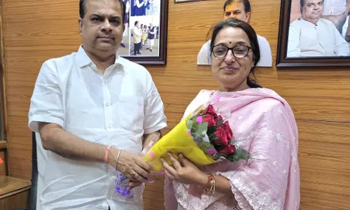 सिंधी एकेडमी की प्रथम महिला अध्यक्ष सुषमा जेठानी का स्वागत सिंधी काउंसिल के प्रदेश अध्यक्ष ललित जैसिंघ ने किया सिंधी एकेडमी की प्रथम महिला अध्यक्ष सुषमा जेठानी का स्वागत सिंधी काउंसिल के प्रदेश अध्यक्ष ललित जैसिंघ ने किया