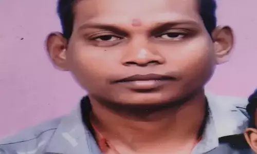 पुलिस कांस्टेबल ने क्वार्टर में लगाई फांसी, पत्नी-बच्चे शादी में गए थे