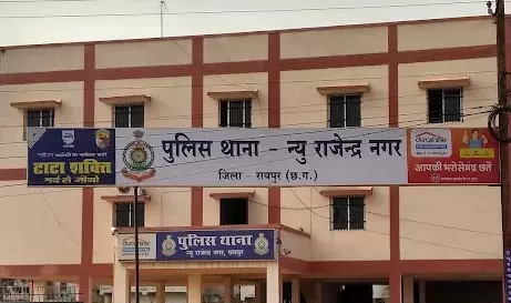 थार से हेरोइन सप्लाई करते 3 युवक गिरफ्तार थार से हेरोइन सप्लाई करते 3 युवक गिरफ्तार