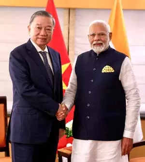 वियतनाम के नवनिर्वाचित राष्ट्रपति टो लैम तीन दिवसीय दौरे पर 5 मई को पहुंचेंगे भारत वियतनाम के नवनिर्वाचित राष्ट्रपति टो लैम तीन दिवसीय दौरे पर 5 मई को पहुंचेंगे भारत