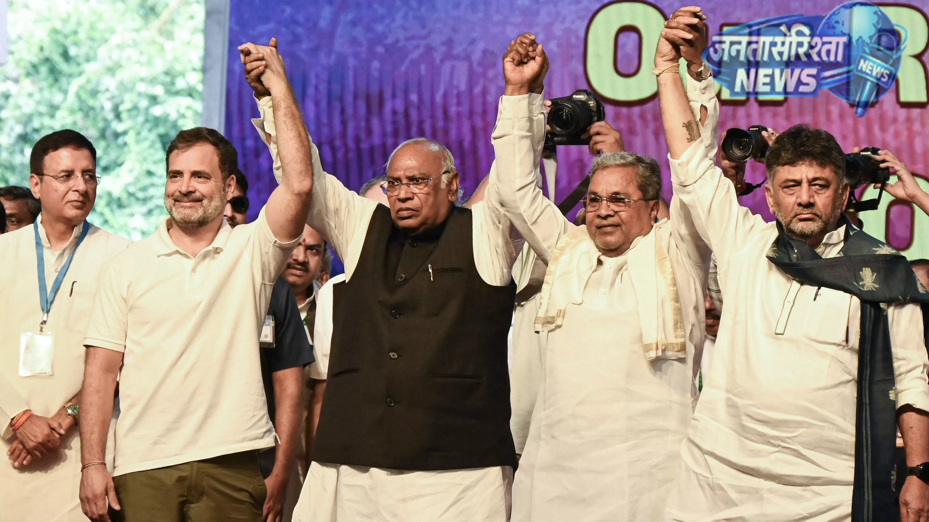 Karnataka में नेतृत्व संकट की चर्चा तेज, सिद्धारमैया पर दबाव बढ़ा Karnataka में नेतृत्व संकट की चर्चा तेज, सिद्धारमैया पर दबाव बढ़ा