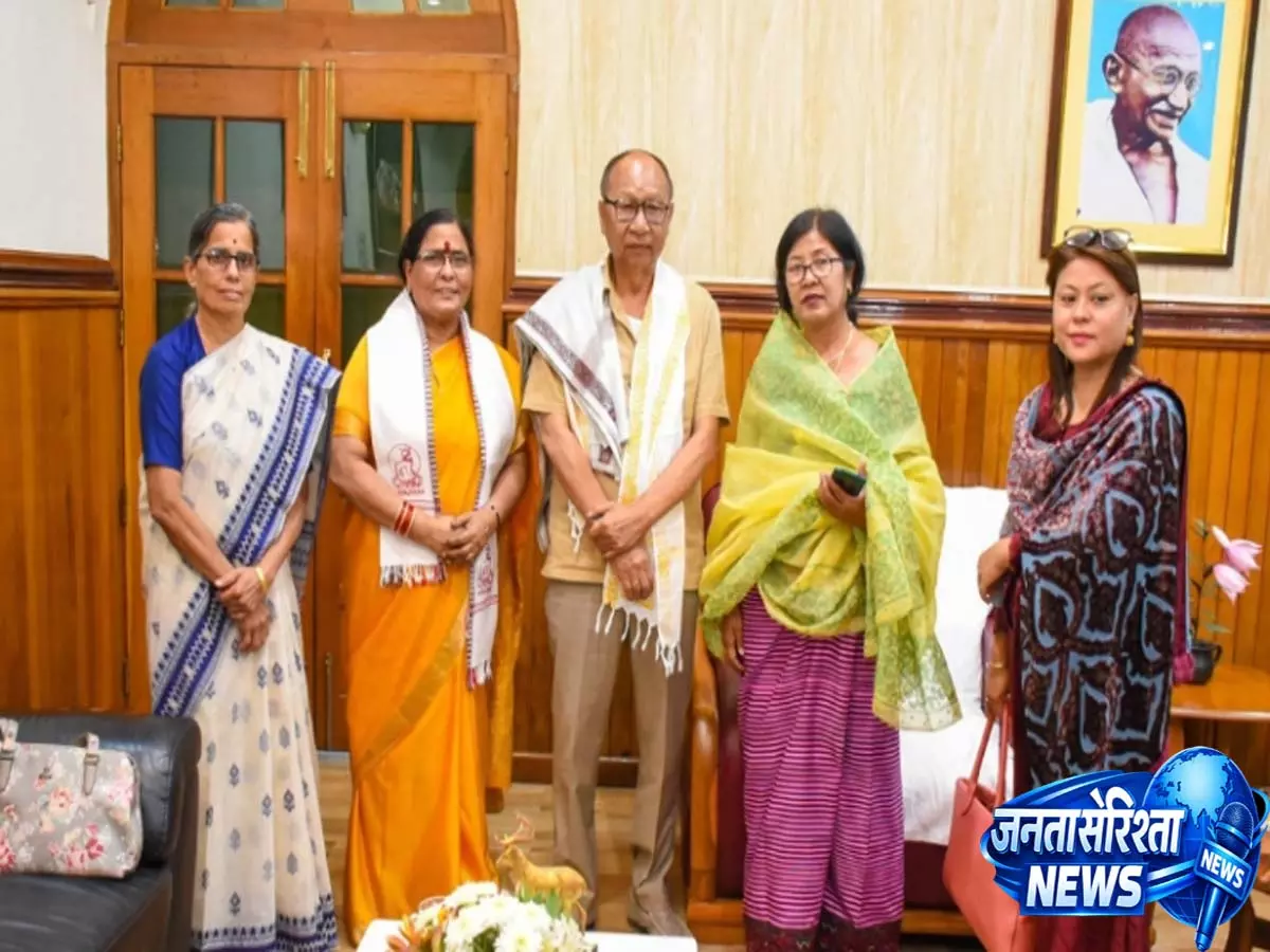 Manipur: जारी अशांति के बीच NHRC ने मानवाधिकार स्थिति की समीक्षा Manipur: जारी अशांति के बीच NHRC ने मानवाधिकार स्थिति की समीक्षा