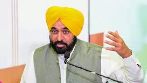 Chandigarh: 6 सांसदों का ‘राइट टू रिकॉल’ मुद्दा उठाएंगे Chandigarh: 6 सांसदों का ‘राइट टू रिकॉल’ मुद्दा उठाएंगे