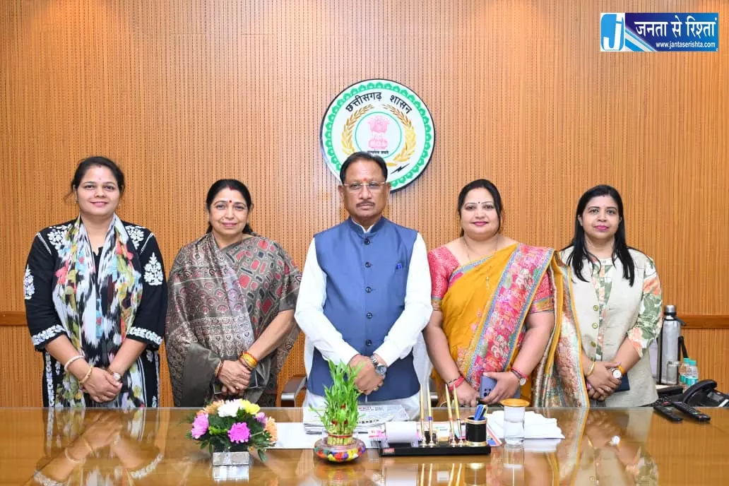 नारी शक्ति वंदन के संकल्प को मिला महिलाओं का व्यापक समर्थन नारी शक्ति वंदन के संकल्प को मिला महिलाओं का व्यापक समर्थन