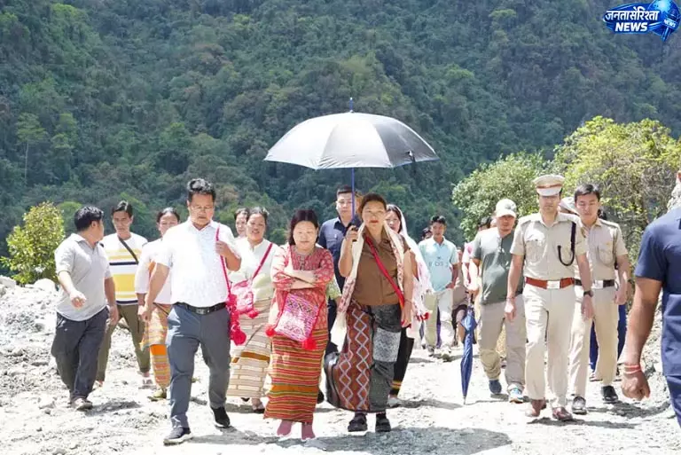 Arunachal: अरुणाचल के मंत्री दसांगलु पुल ने अम्पानी हाइड्रो प्रोजेक्ट को समय पर पूरा करने पर ज़ोर दिया Arunachal: अरुणाचल के मंत्री दसांगलु पुल ने अम्पानी हाइड्रो प्रोजेक्ट को समय पर पूरा करने पर ज़ोर दिया