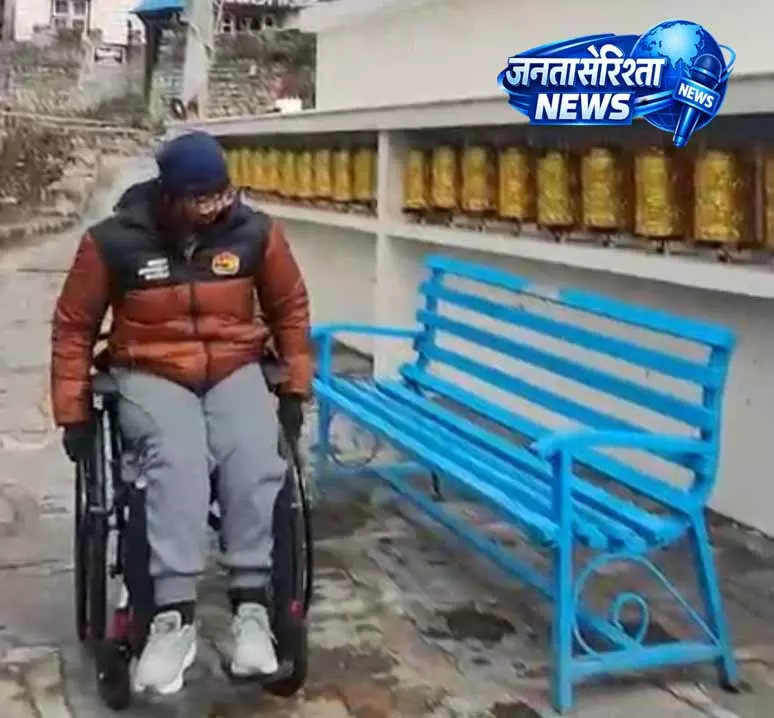 Ludhiana के डॉक्टर ने विकृति के बावजूद एवरेस्ट बेस कैंप की चढ़ाई की Ludhiana के डॉक्टर ने विकृति के बावजूद एवरेस्ट बेस कैंप की चढ़ाई की