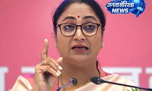 Delhi CM ने प्राइवेट स्कूलों को चेतावनी दी, टेकओवर की धमकी