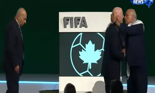 Palestine FA प्रमुख का इज़राइल फुटबॉल संघ के उपाध्यक्ष पर हमला, फीफा अध्यक्ष गियानी इन्फेंटिनो असहज स्थिति में