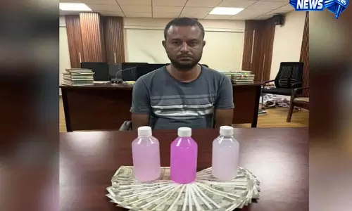 तेलंगाना में ACB की कार्रवाई: बिल कलेक्टर 35,000 रुपये की रिश्वत के साथ गिरफ्तार तेलंगाना में ACB की कार्रवाई: बिल कलेक्टर 35,000 रुपये की रिश्वत के साथ गिरफ्तार