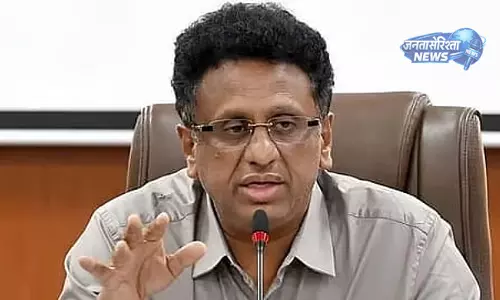 CET परीक्षा में ड्रेस कोड विवाद: प्रभावित छात्रों के लिए दोबारा परीक्षा होगी CET परीक्षा में ड्रेस कोड विवाद: प्रभावित छात्रों के लिए दोबारा परीक्षा होगी