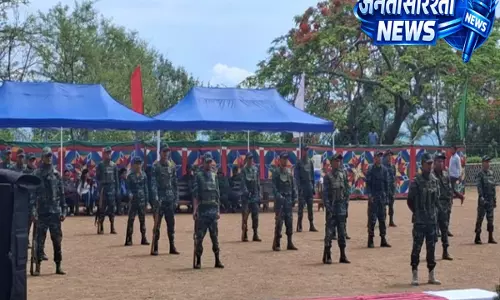 Mizoram में शांति की दिशा में बड़ा कदम, 43 उग्रवादियों ने किया आत्मसमर्पण Mizoram में शांति की दिशा में बड़ा कदम, 43 उग्रवादियों ने किया आत्मसमर्पण