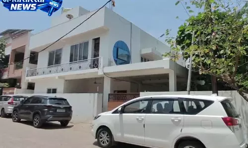 ED की बड़ी रेड में हुआ बड़ा खुलासा, शराब घोटाले और भारतमाला मामले से जुड़े है कई तार ED की बड़ी रेड में हुआ बड़ा खुलासा, शराब घोटाले और भारतमाला मामले से जुड़े है कई तार