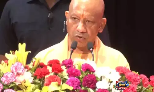 श्रमिक ही नए भारत के सच्चे वास्तुकार हैं: श्रमवीर गौरव समारोह में उत्तर प्रदेश के CM योगी श्रमिक ही नए भारत के सच्चे वास्तुकार हैं: श्रमवीर गौरव समारोह में उत्तर प्रदेश के CM योगी