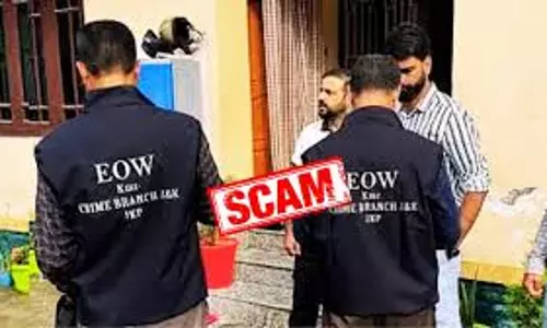 Srinagar: फर्जी नौकरी घोटाले में पुलिस की बड़ी कार्रवाई